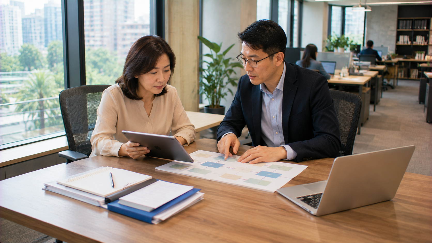 台灣企業團隊分析產業供應鏈後討論訂單成長與企業融資規劃